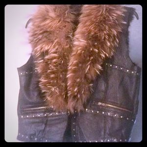 Fur vest